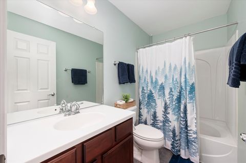 Tiny photo for 240 Devoe Drive, Oswego, IL 60543 (MLS # 12576266)