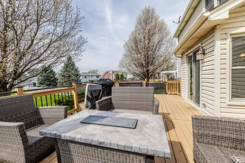 Tiny photo for 203 Cambridge Court, Oswego, IL 60543 (MLS # 12614615)