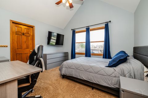 Tiny photo for 203 Cambridge Court, Oswego, IL 60543 (MLS # 12614615)