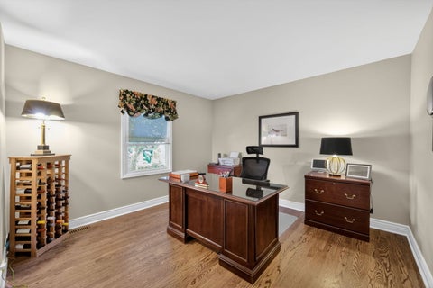 Tiny photo for Naperville, IL 60565 (MLS # 12651805)
