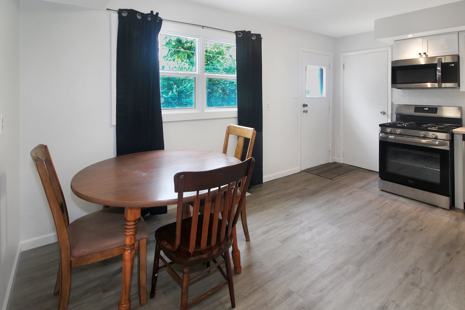 1307 Glenwood Road