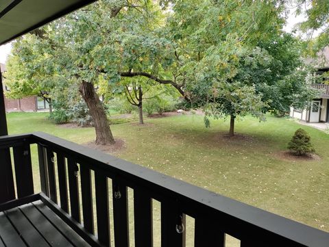 Tiny photo for 11126 Cottonwood Drive #11D, Palos Hills, IL 60465 (MLS # 12492735)