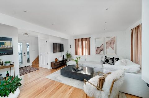 Tiny photo for 191 Cascade Drive, Indian Head Park, IL 60525 (MLS # 12490539)