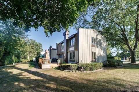 Tiny photo for 191 Cascade Drive, Indian Head Park, IL 60525 (MLS # 12490539)