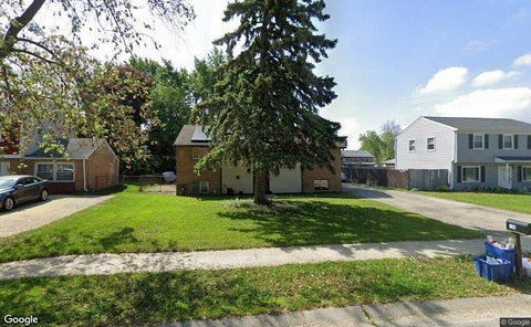 Photo of 148 Oxford Road, Bolingbrook, IL 60440 (MLS # 12773958)
