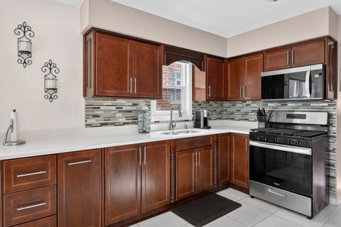 Tiny photo for 3318 W Columbus Avenue, Chicago, IL 60652 (MLS # 12741327)