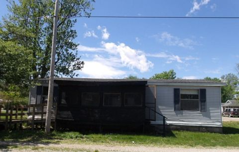 Photo of 406 E Van Buren Street, Paris, IL 61944 (MLS # 12626763)