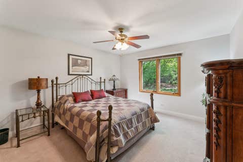 Tiny photo for 384 E Montrose Avenue, Wood Dale, IL 60191 (MLS # 12642085)