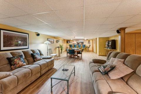 Tiny photo for 384 E Montrose Avenue, Wood Dale, IL 60191 (MLS # 12642085)