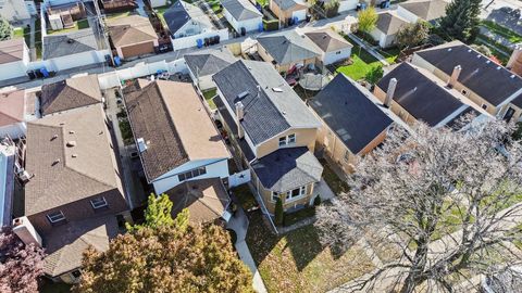 Tiny photo for 3515 N Oriole Avenue, Chicago, IL 60634 (MLS # 12519315)