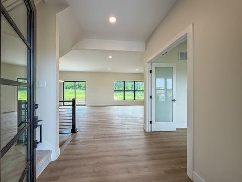 Tiny photo for 510 N Beacon Hill Circle, Urbana, IL 61802 (MLS # 12681877)