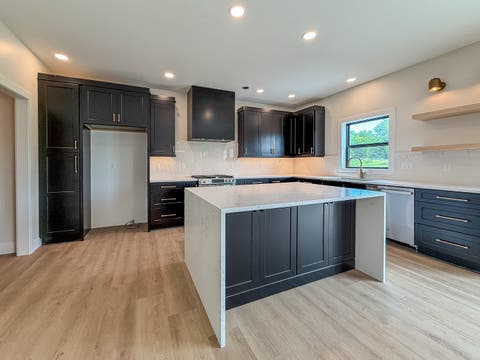 Tiny photo for 510 N Beacon Hill Circle, Urbana, IL 61802 (MLS # 12681877)