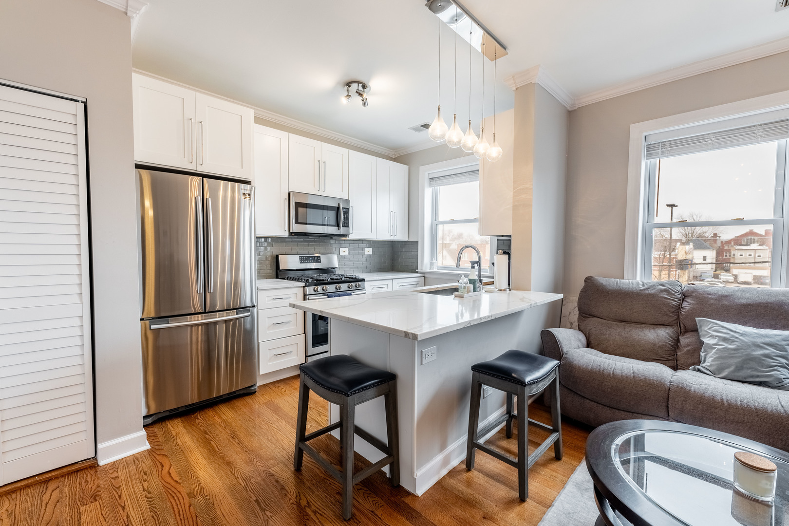 3214 W Berteau Avenue 2