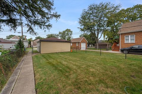 Tiny photo for 12356 S Carpenter Street, Calumet Park, IL 60827 (MLS # 12489268)