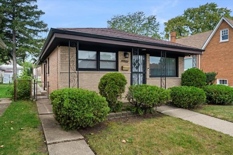 Tiny photo for 12356 S Carpenter Street, Calumet Park, IL 60827 (MLS # 12489268)
