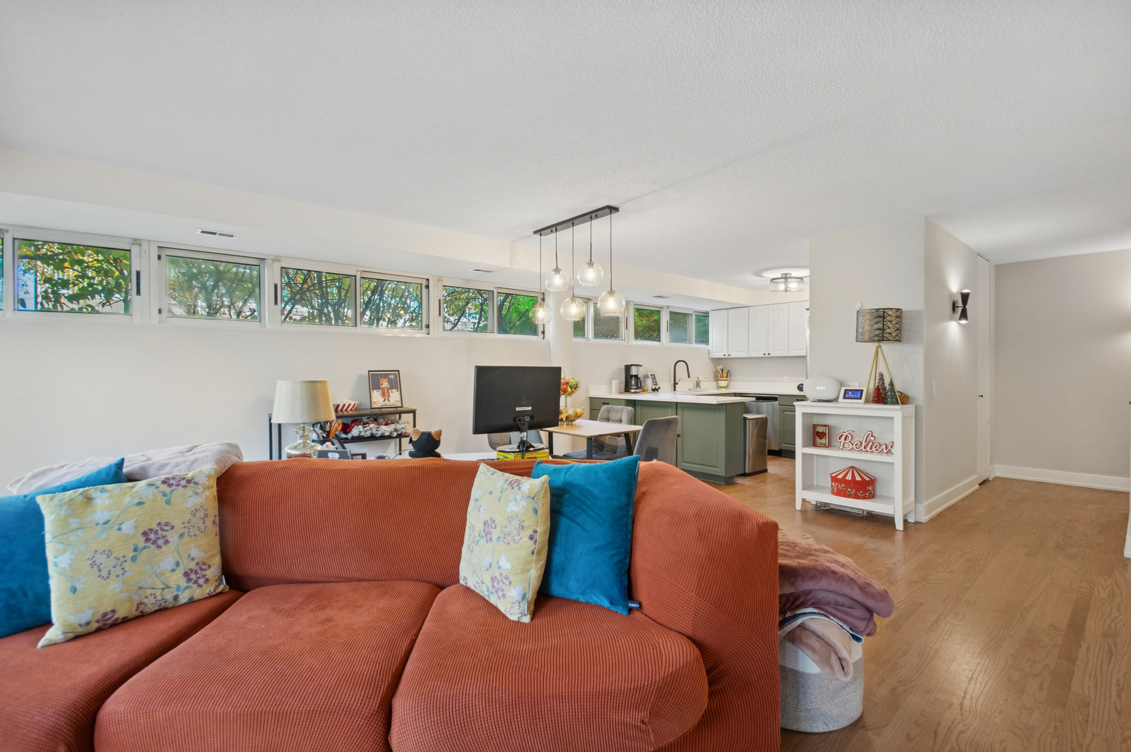 2555 Gross Point Road 112