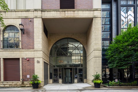 Photo of 630 N State Street #2202, Chicago, IL 60654 (MLS # 12710387)