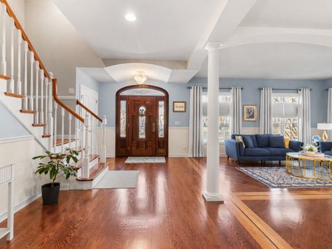 Tiny photo for 159 E Edgemont Lane, Park Ridge, IL 60068 (MLS # 12628220)