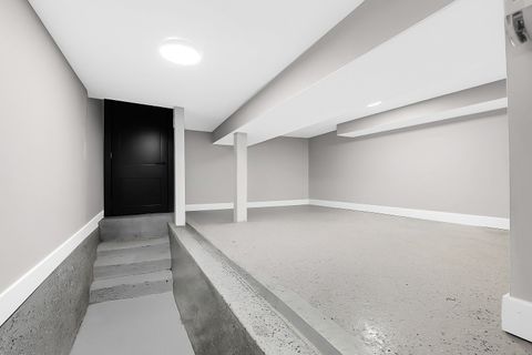 Tiny photo for 6150 S Ingleside Avenue, Chicago, IL 60637 (MLS # 12512070)