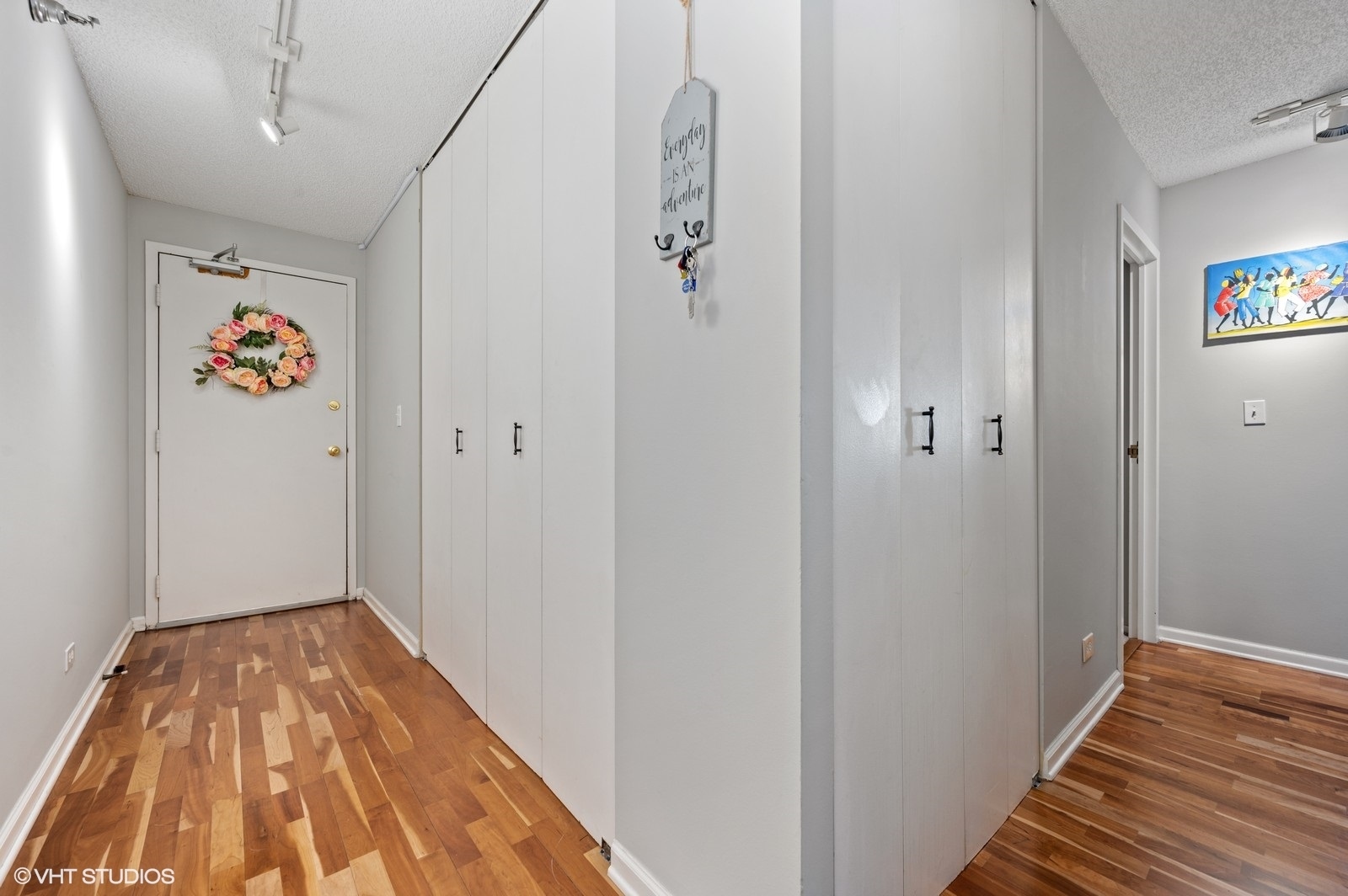 70 W Huron Street 2202