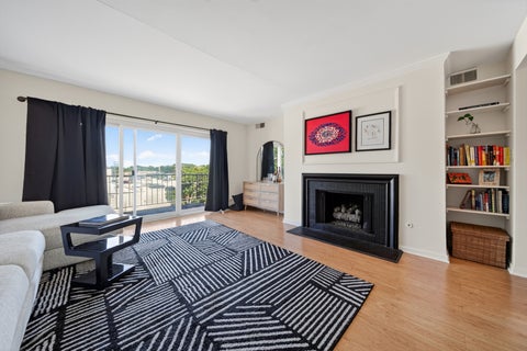 Tiny photo for 944 N Northwest Highway #307, Park Ridge, IL 60068 (MLS # 12690544)