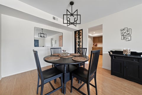 Tiny photo for 944 N Northwest Highway #307, Park Ridge, IL 60068 (MLS # 12690544)