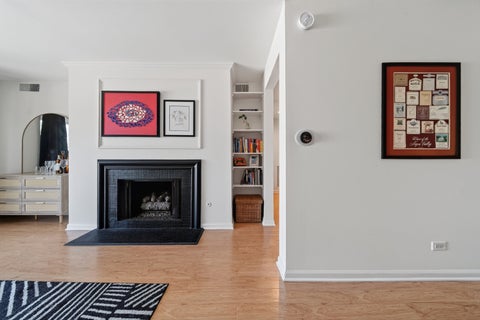 Tiny photo for 944 N Northwest Highway #307, Park Ridge, IL 60068 (MLS # 12690544)