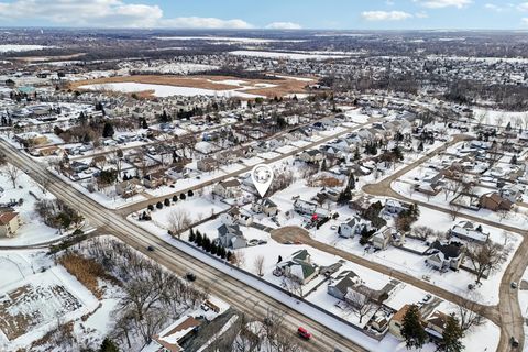 Tiny photo for 617 Lake Breeze Court, Lake Villa, IL 60046 (MLS # 12537842)