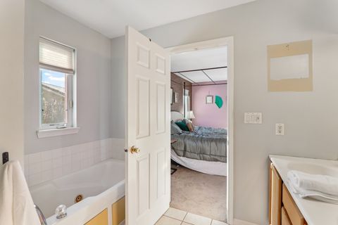 Tiny photo for 617 Lake Breeze Court, Lake Villa, IL 60046 (MLS # 12537842)