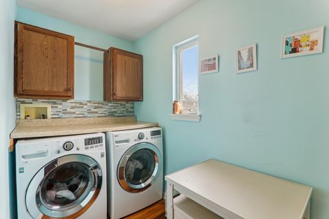 Tiny photo for 617 Lake Breeze Court, Lake Villa, IL 60046 (MLS # 12537842)