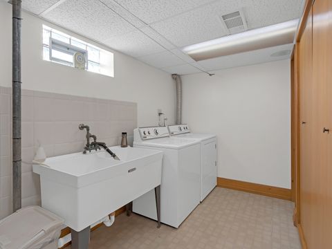 Tiny photo for 4928 N New England Avenue, Chicago, IL 60656 (MLS # 12604950)