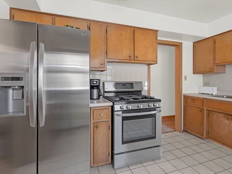 Tiny photo for 4928 N New England Avenue, Chicago, IL 60656 (MLS # 12604950)