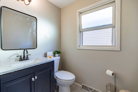 Tiny photo for 13415 S Mackinaw Avenue, Chicago, IL 60633 (MLS # 12551740)