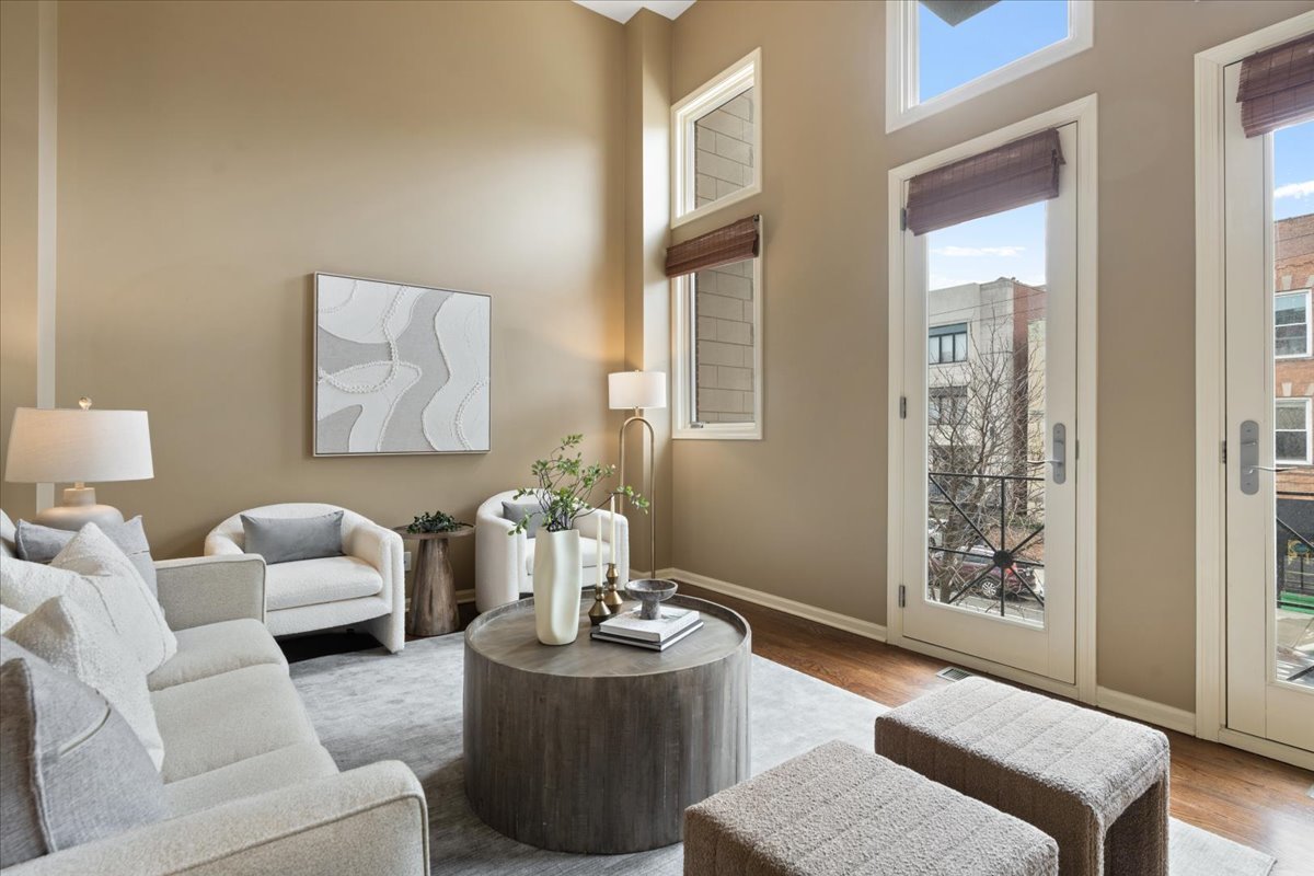 430 W Armitage Avenue C