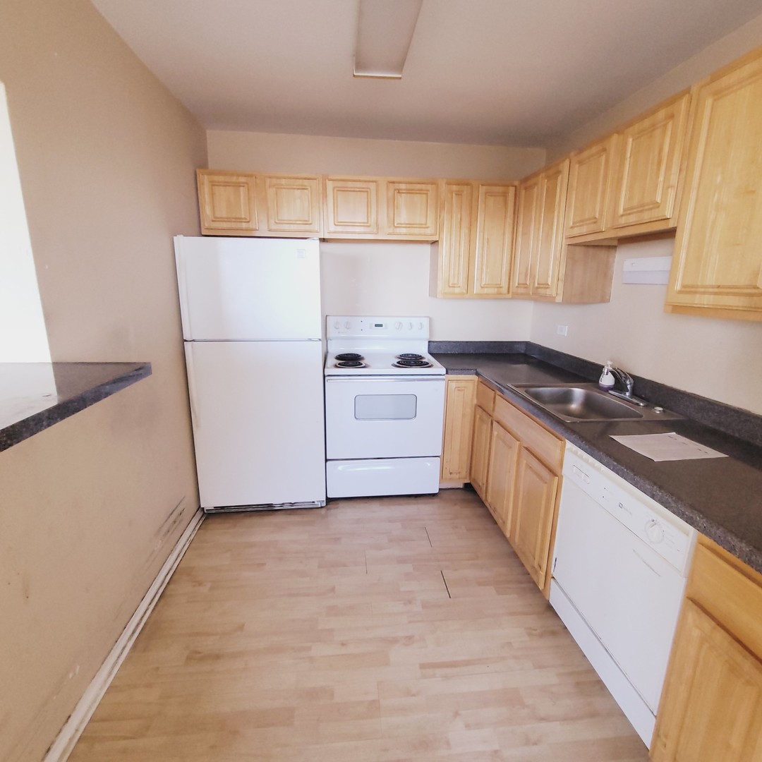 4300 W FORD CITY Drive 604