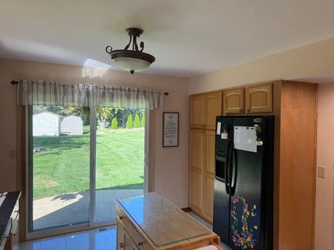 Tiny photo for 8N530 Gingerwood Lane, Elgin, IL 60124 (MLS # 12423036)