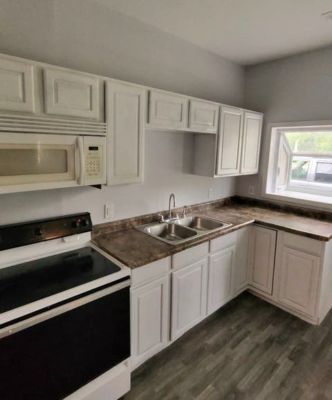 Tiny photo for 222 E Thompson Avenue, Hoopeston, IL 60942 (MLS # 12680841)