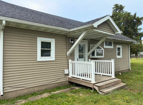 Tiny photo for 222 E Thompson Avenue, Hoopeston, IL 60942 (MLS # 12680841)