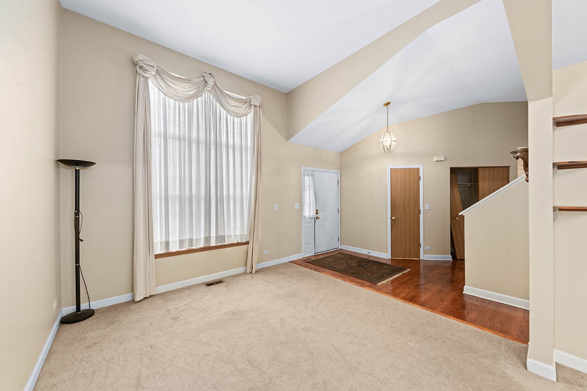 3202 Whitney Road