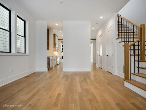 Tiny photo for 2714 N Magnolia Avenue, Chicago, IL 60614 (MLS # 12757125)