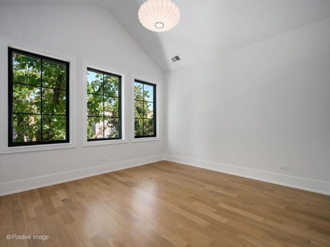 Tiny photo for 2714 N Magnolia Avenue, Chicago, IL 60614 (MLS # 12757125)