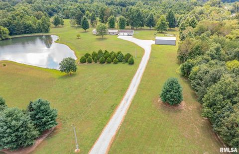 Tiny photo for 16807 Kendall Road, Mt Vernon, IL 62864 (MLS # EB459289)