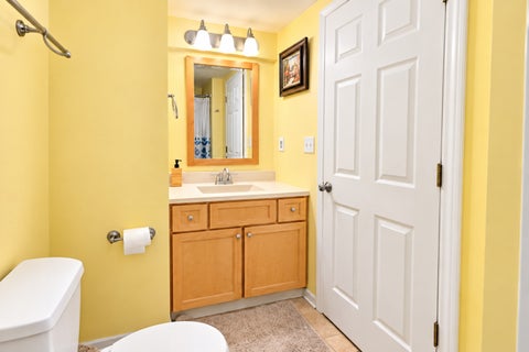 Tiny photo for 1263 Williamsburg Lane, Crystal Lake, IL 60014 (MLS # 12774630)