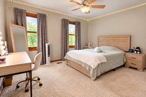 Tiny photo for 1263 Williamsburg Lane, Crystal Lake, IL 60014 (MLS # 12774630)
