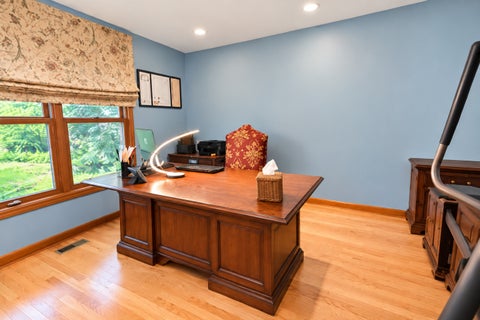 Tiny photo for 1263 Williamsburg Lane, Crystal Lake, IL 60014 (MLS # 12774630)