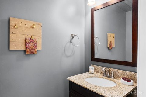 Tiny photo for 609 Hidden Creek Lane #609, North Aurora, IL 60542 (MLS # 12496384)