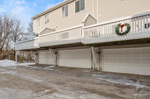Tiny photo for 609 Hidden Creek Lane #609, North Aurora, IL 60542 (MLS # 12496384)