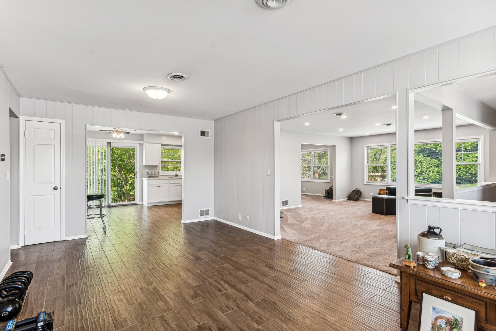 8951 Skokie Boulevard 3