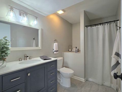 Tiny photo for 300 W Woodlawn Road, New Lenox, IL 60451 (MLS # 12601886)