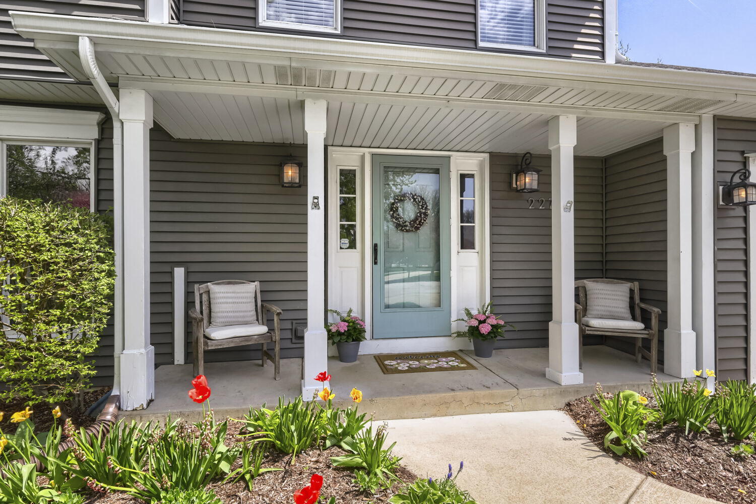 227 N Cambridge Drive